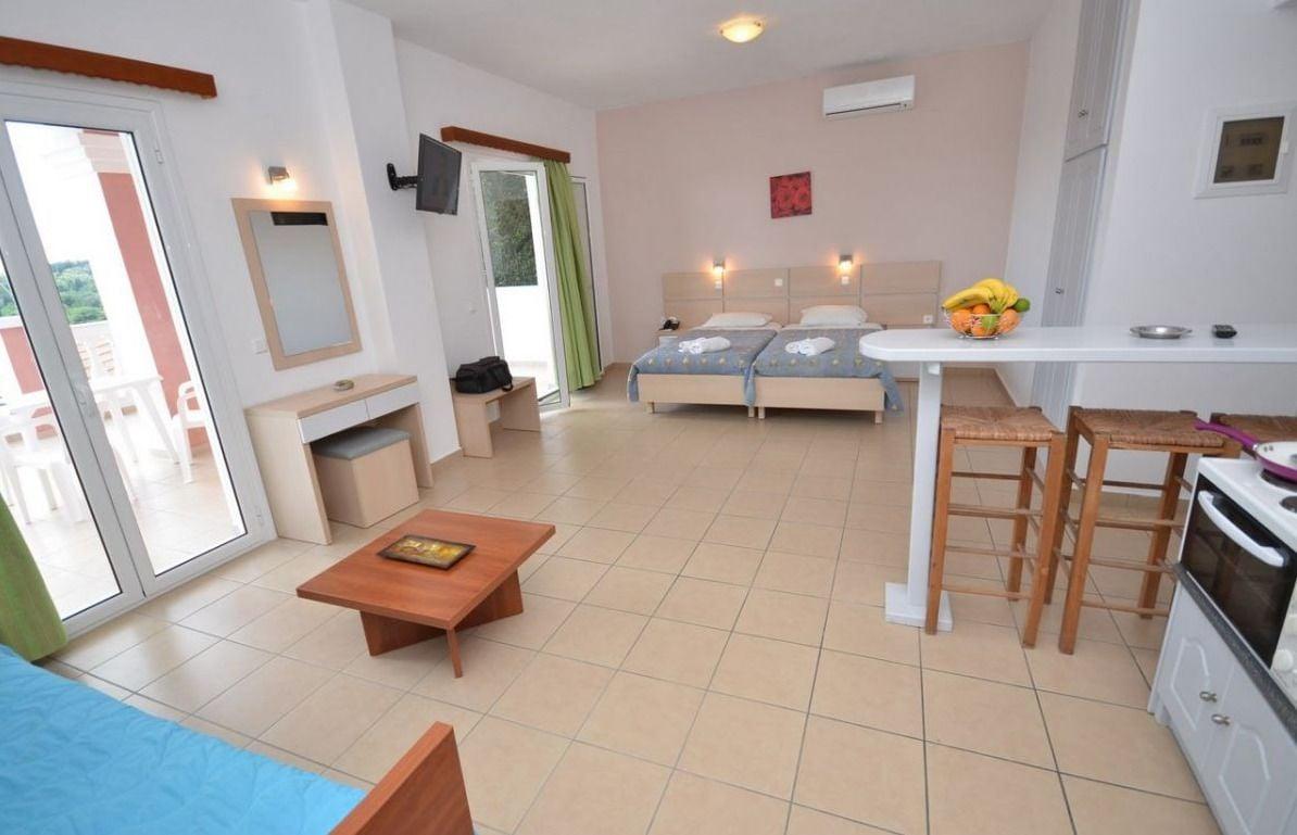 Paradiso Apartments Ypsos Exteriör bild