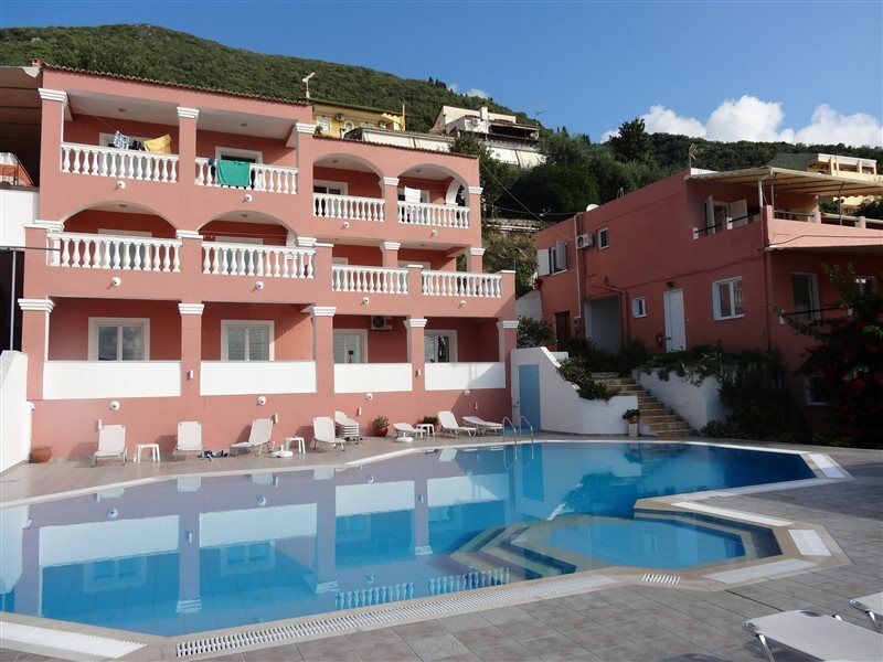 Paradiso Apartments Ypsos Exteriör bild